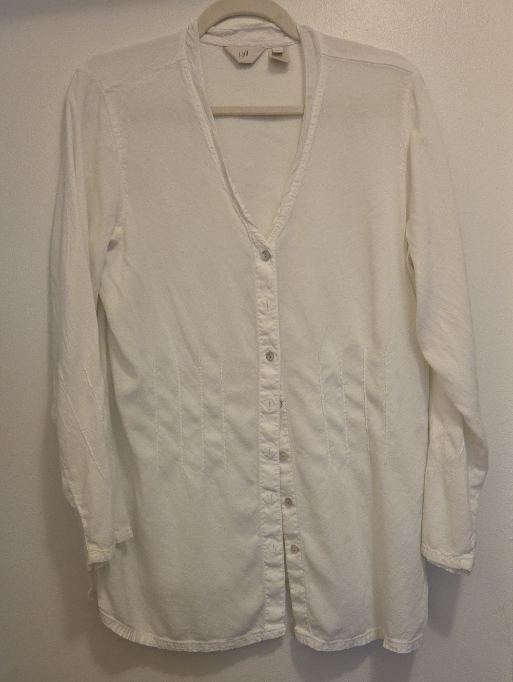 J. Jill White Button-Front Long Sleeve Top